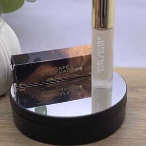 Marc Jacobs Extra Shot Foundation Brand New Discontinued LIGHT #120 Applicator!